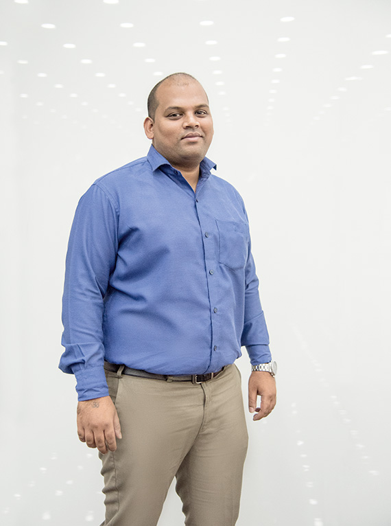 Ganesh Nadimetla, Customer Service Representative, Shared Service Center, India (portrait)