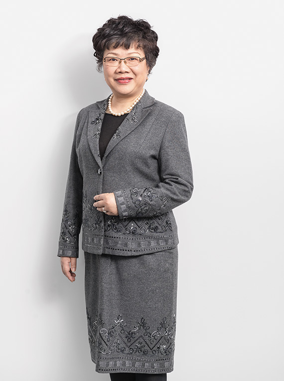 Margaret Soong, Head of Regional Sustainability & Regulatory Affairs (portrait)