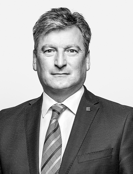Hans Bohnen, Chief Operating Officer (COO) (portrait)